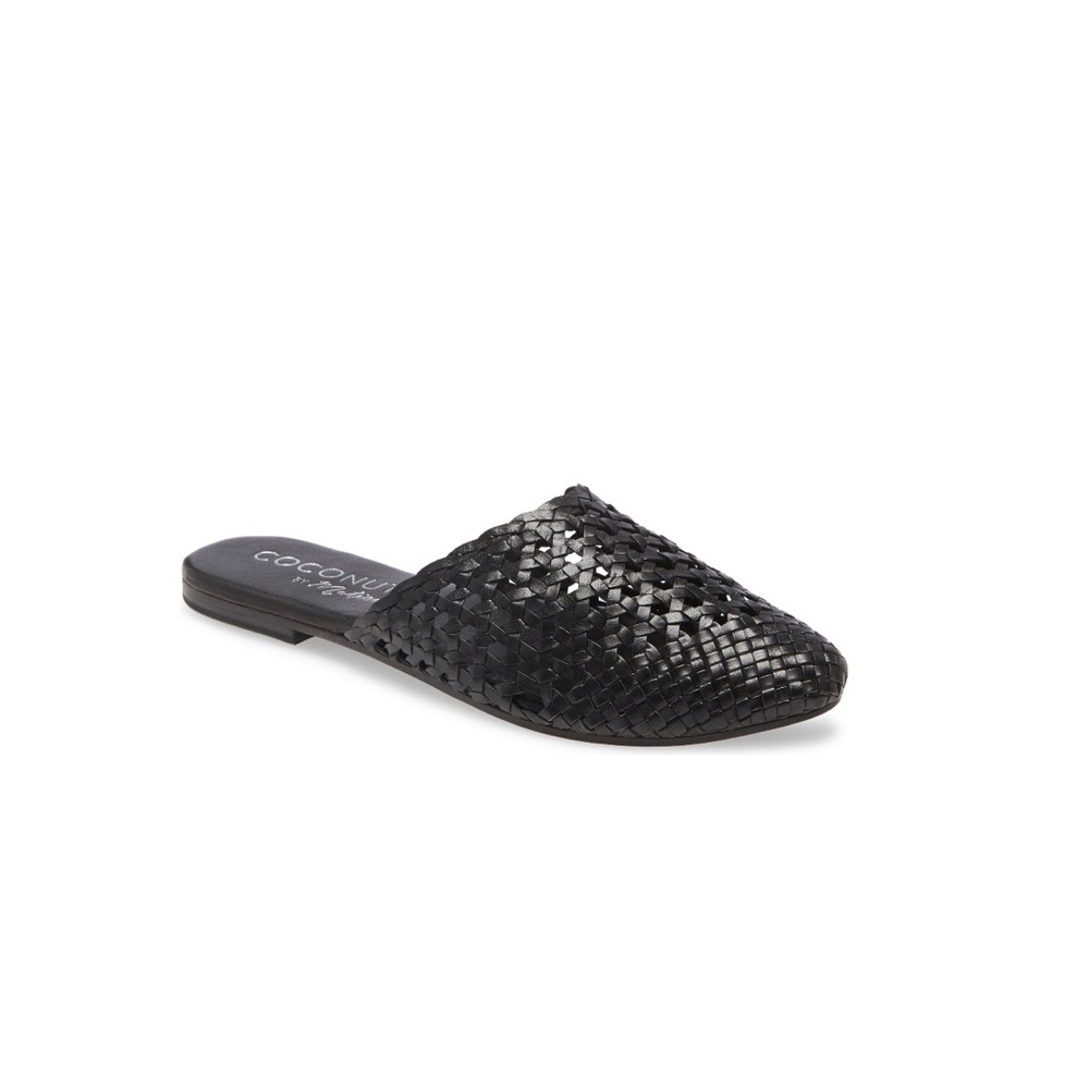 ✨ Coconuts by Matisse island Mule ✨